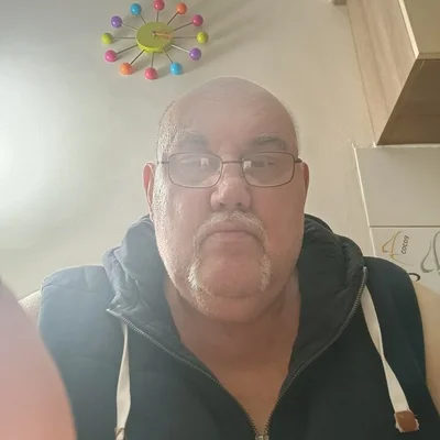 Laszlo