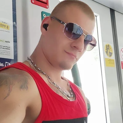 János