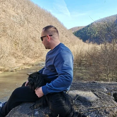 István