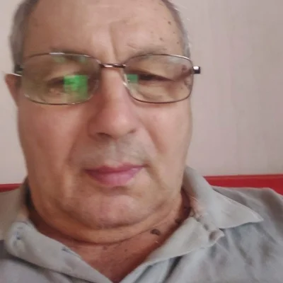 István, Dunaújváros