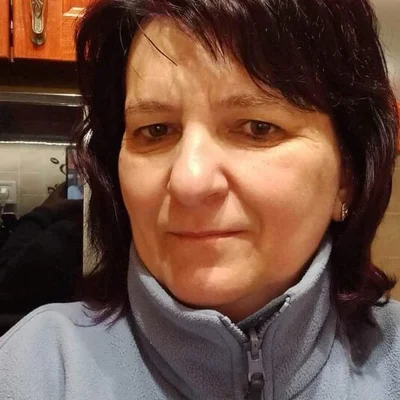 Móni