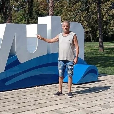 László, Annavölgy
