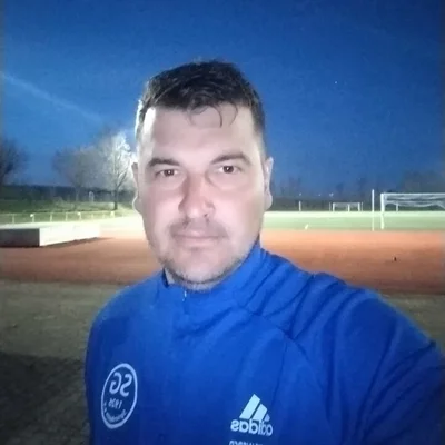 Levente, Alzey