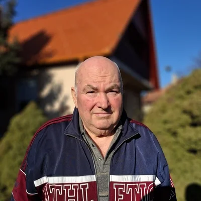 János, Szolnok