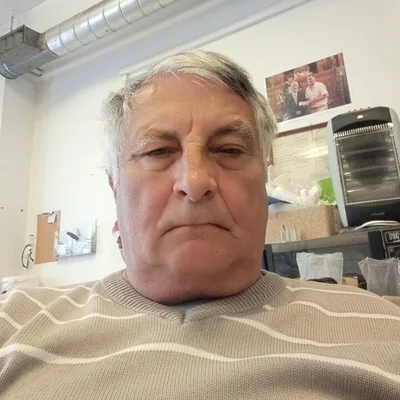 József