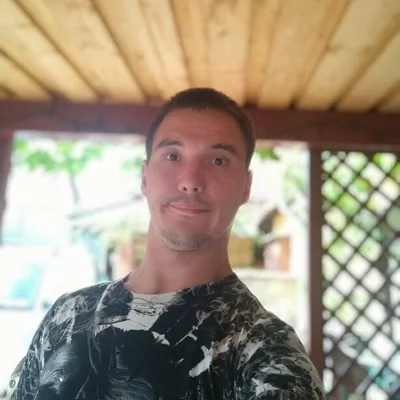 Ádám