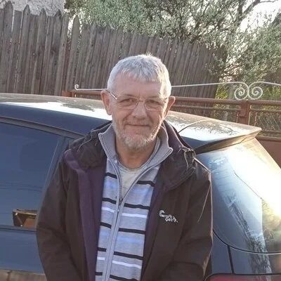 István, Érsekújvár