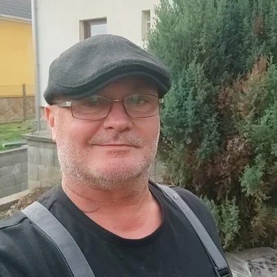 László