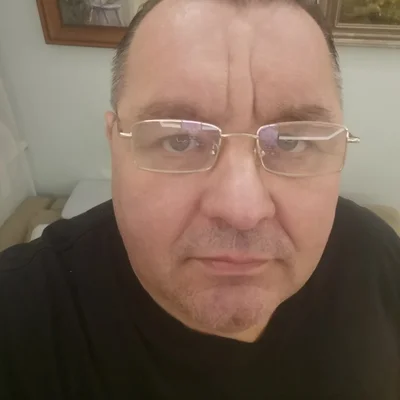 János