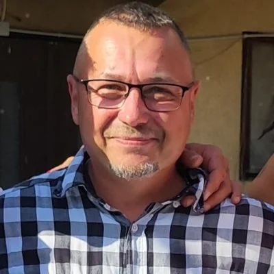 János