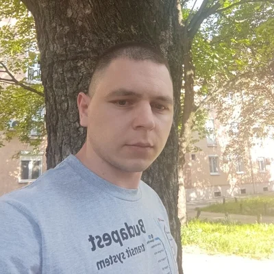 Zoli, Dunaújváros