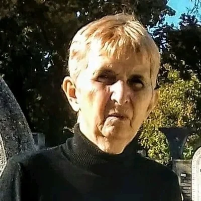 Éva, Bécsújhely