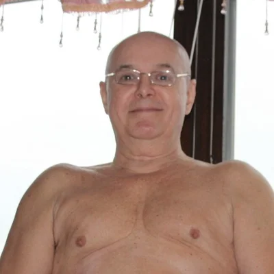József