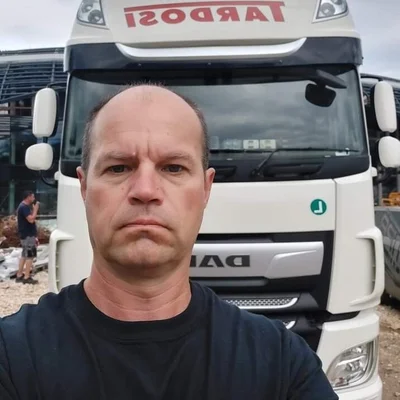Miklós, Tatabánya