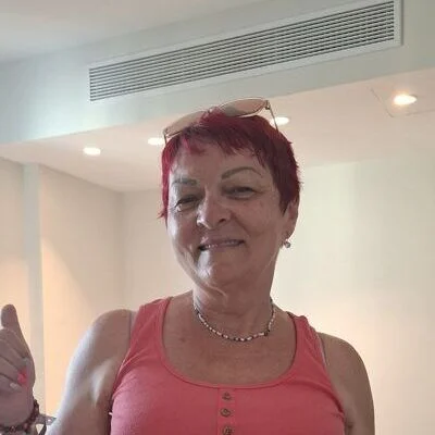 Júlia, Somorja