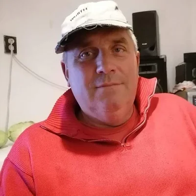 László