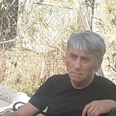Péter
