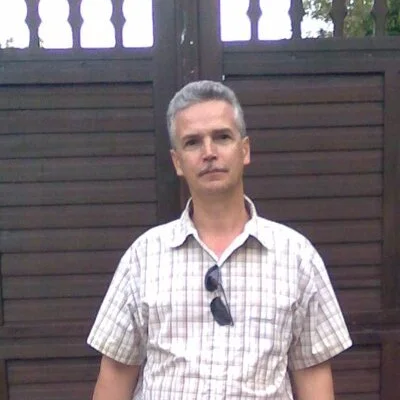 József
