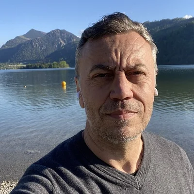 Tamás