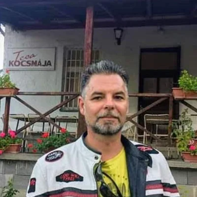 László