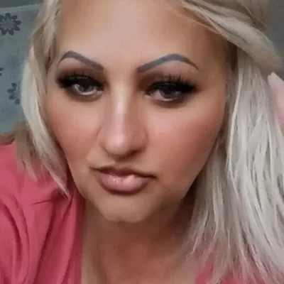 Ági