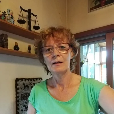 Julianna, Csíkszereda