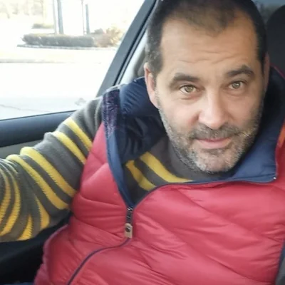 János, Abony
