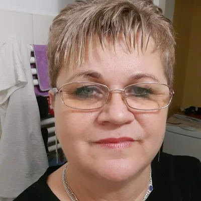 Moni, Marosvásárhely