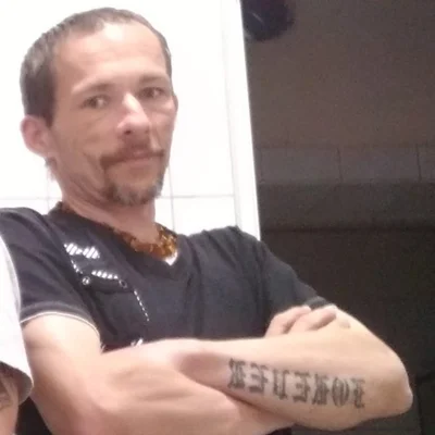 László