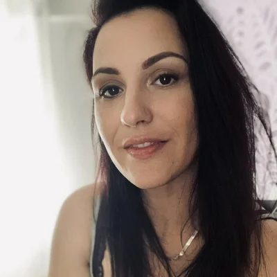 Viki, Vác