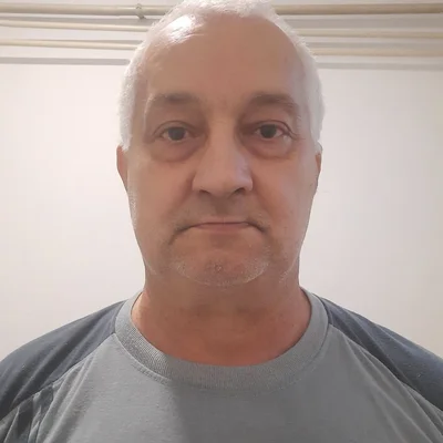 János, Aszód