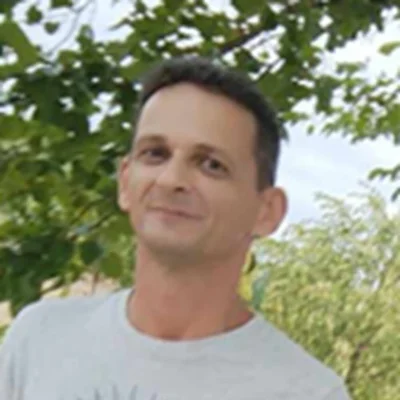 István