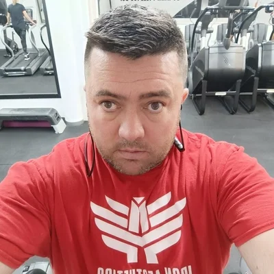 Ádám, Budapest