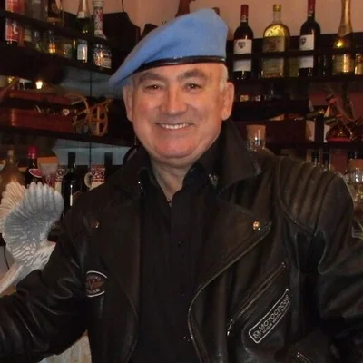 László