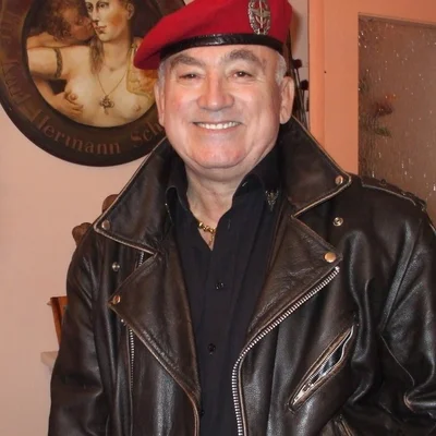 László