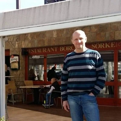 Csaba, Komárom