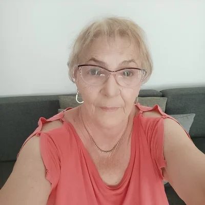 Gabriella, Budapest