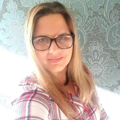 Anett, Crawley