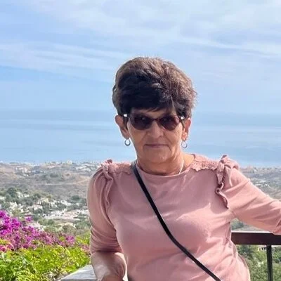 Éva