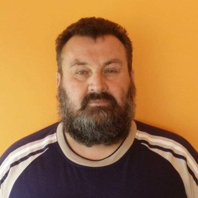 László, társkereső Jászladány