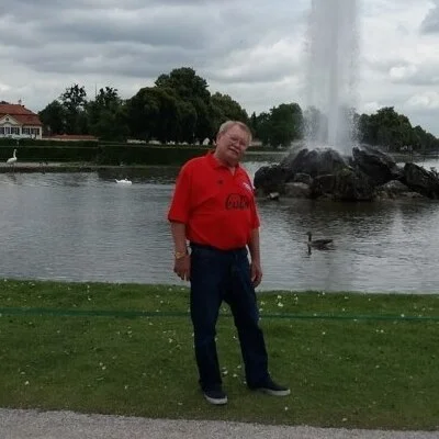 Károly