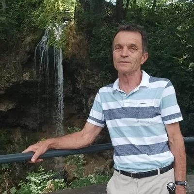 Tamás