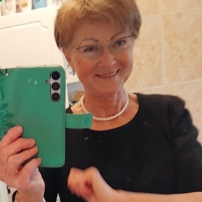 Zsuzsanna, társkereső Cegléd