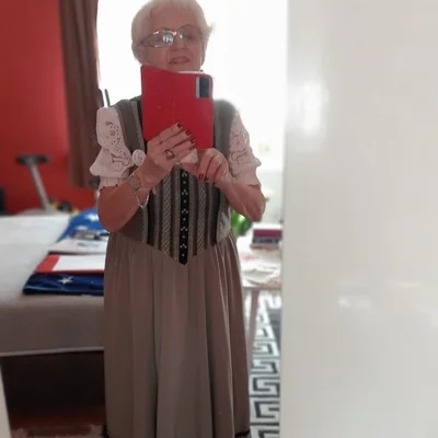 Ida, Monor