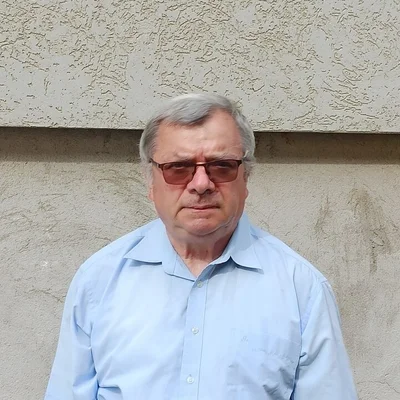 János