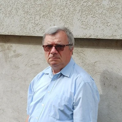 János