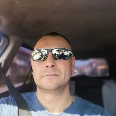 György