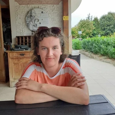 Anna, Miskolc