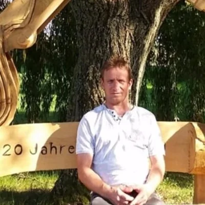 László