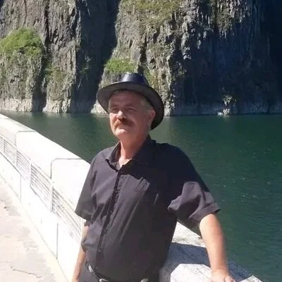 Lory, Marosvásárhely